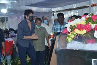 Nagarjuna Pays Condolences to Sirivennela Seetharama Sastry